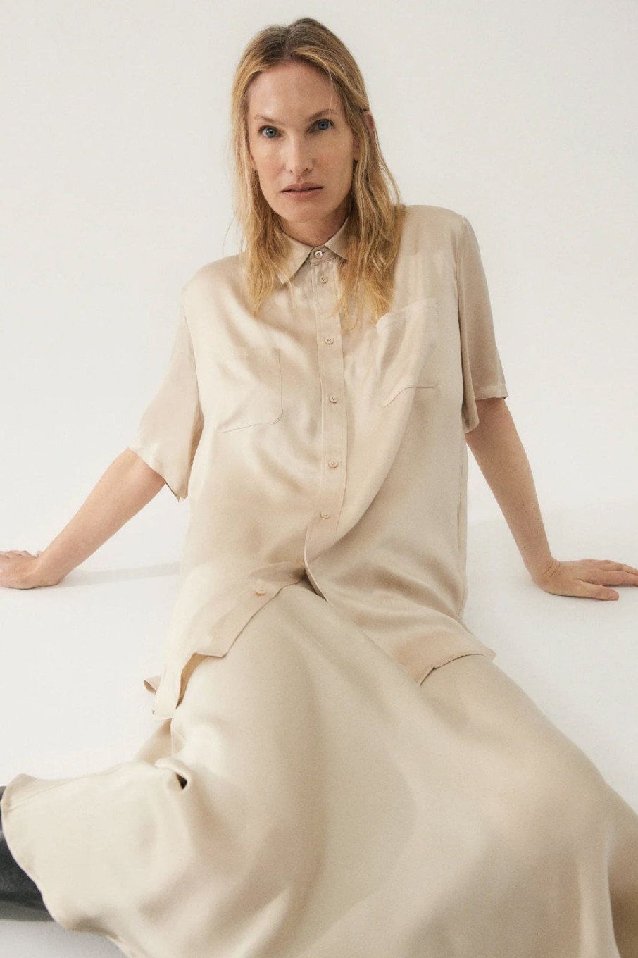 Women Silk Laundry Tops | Short Sleeve Boyfriend Shirt Hazelnut