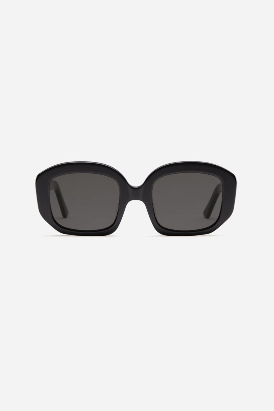 Women Velvet Canyon Sunglasses | Motel Musa — Black