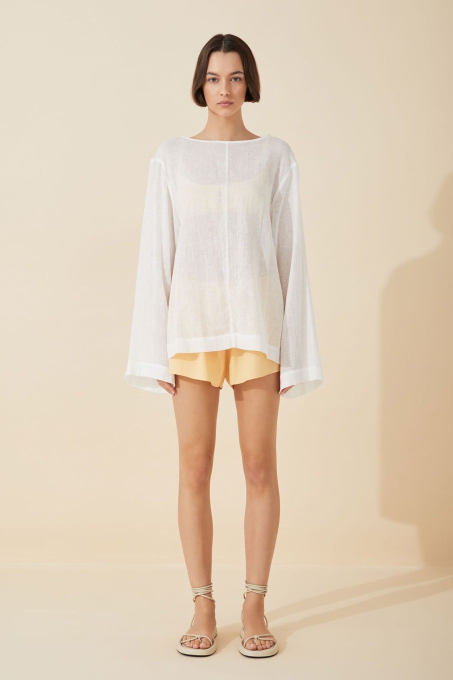 Women Zulu & Zephyr Tops | White Linen Blend Pullover Top