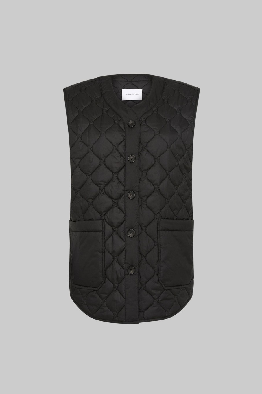 Women Friends With Frank Tops | The Fredric Vest Black