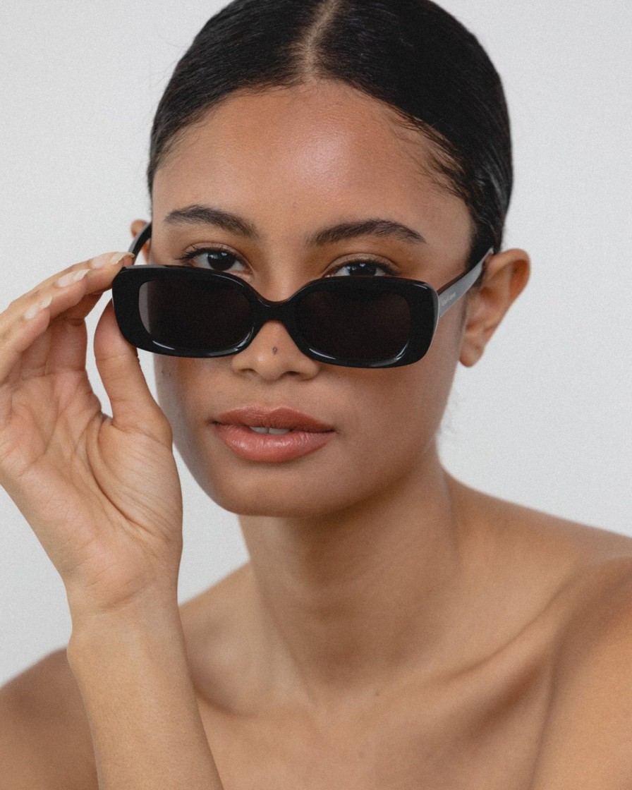 Women Velvet Canyon Sunglasses | Zou Bisou — Black